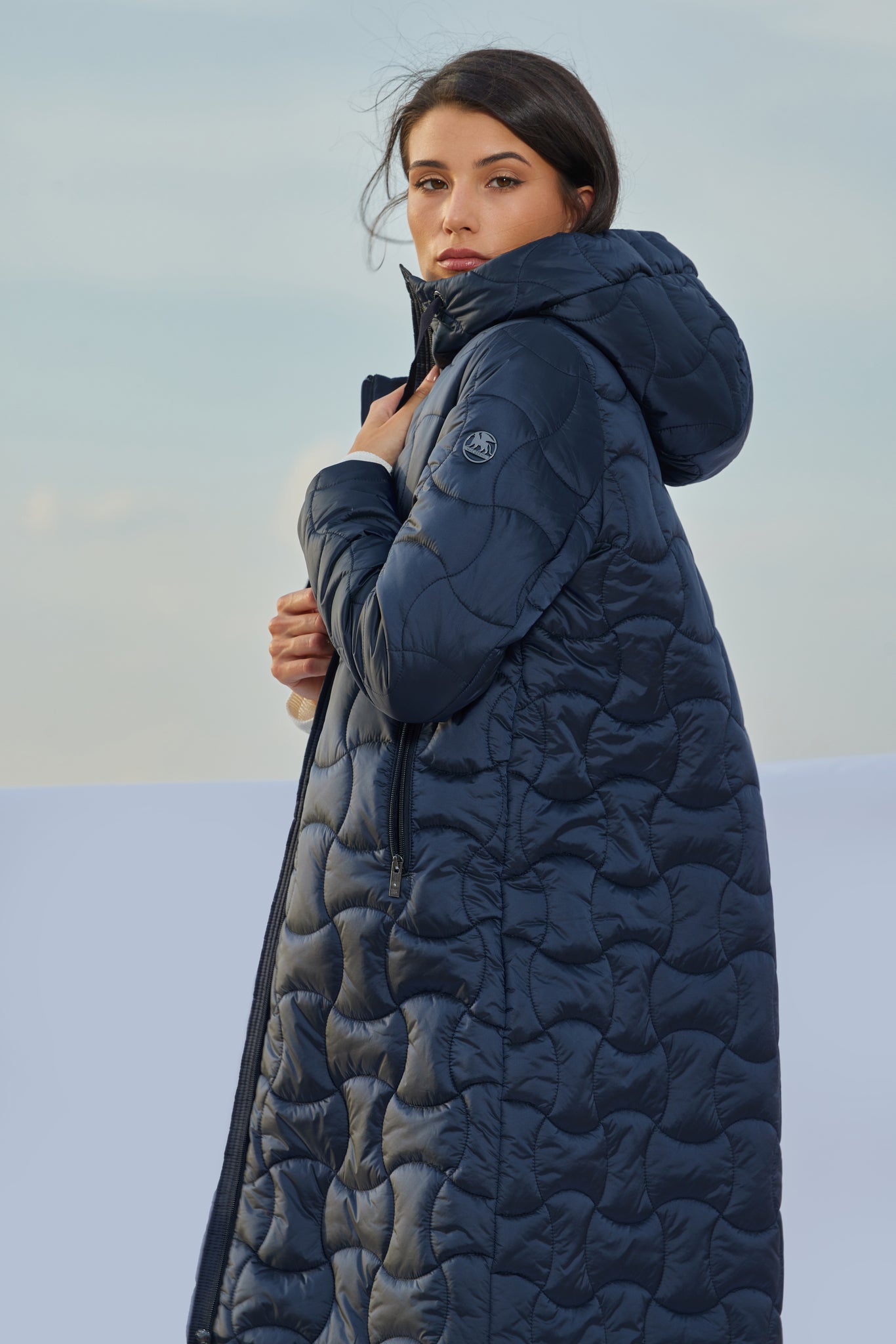 TRISY dark navy quilted coat