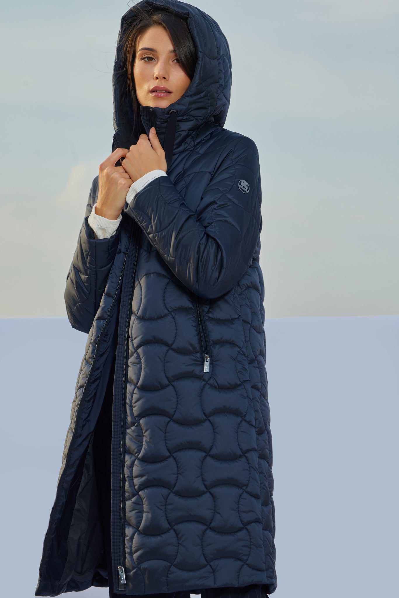 TRISY dark navy quilted coat
