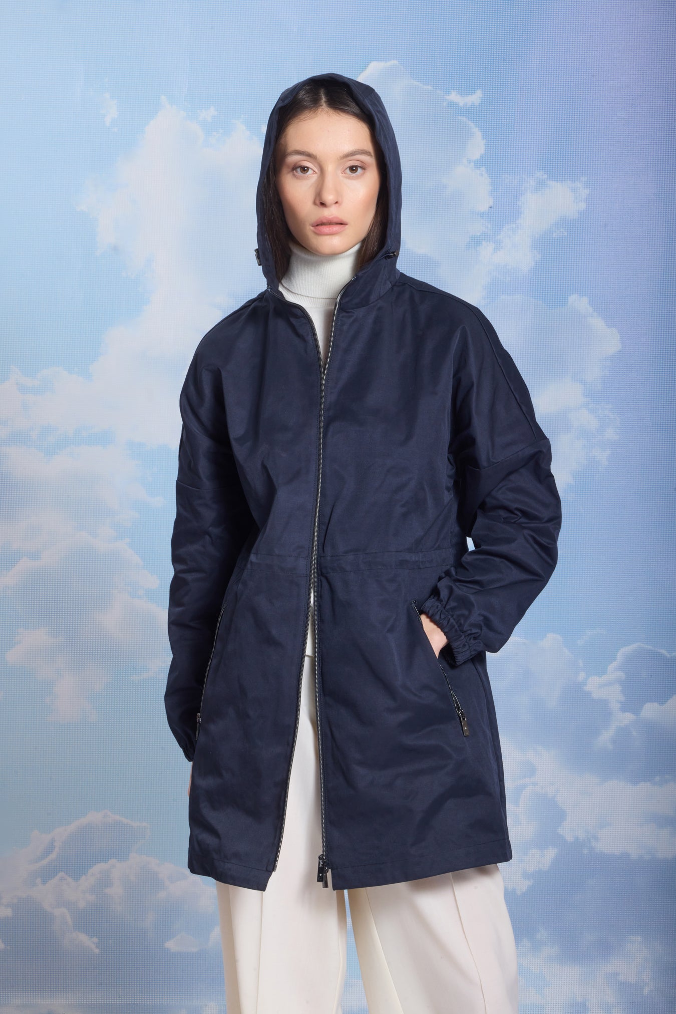 Trenci de damă Madzerini navy, bumbac, fermoar frontal.