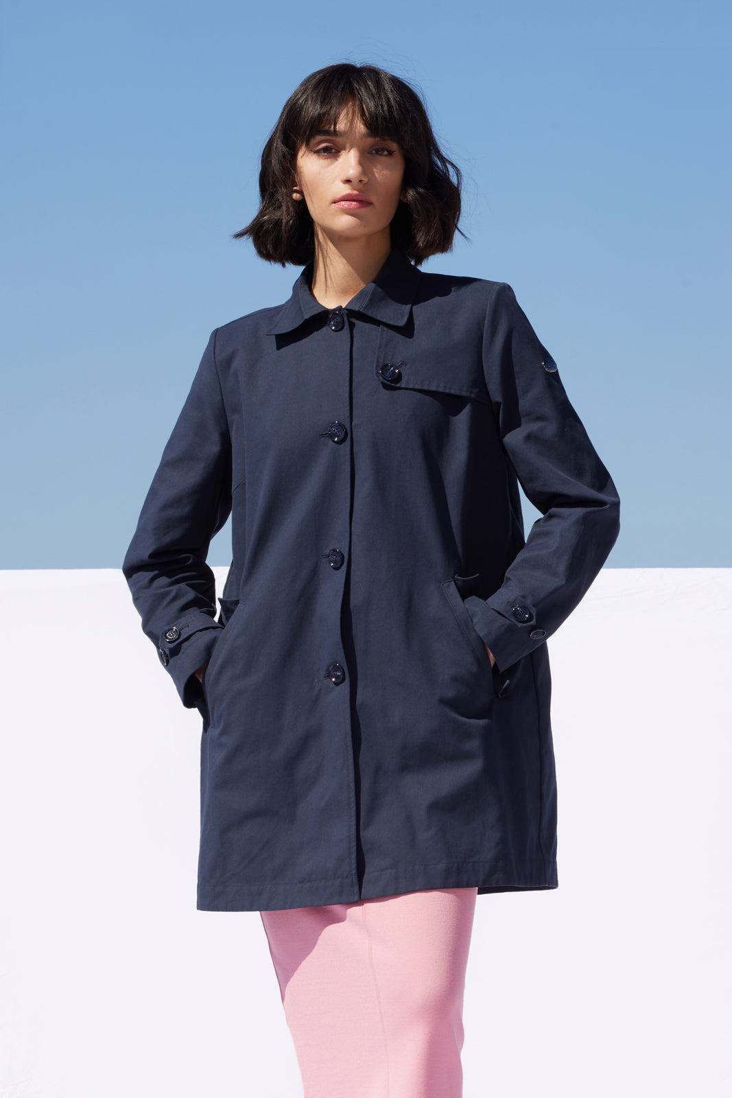 Trenci damă dark navy Madzerini, vedere laterală, mărime 36/38.