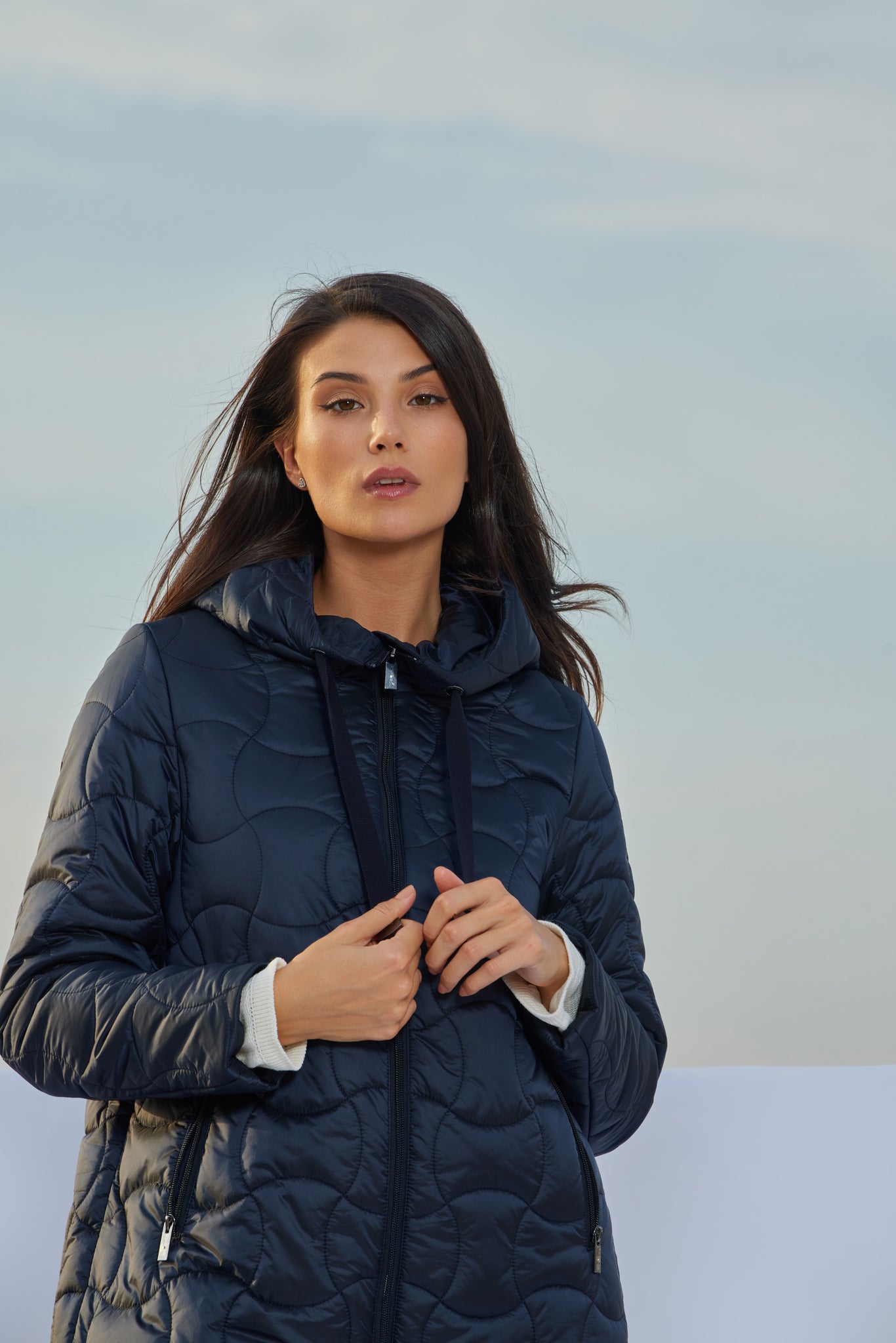 TRISY dark navy quilted coat
