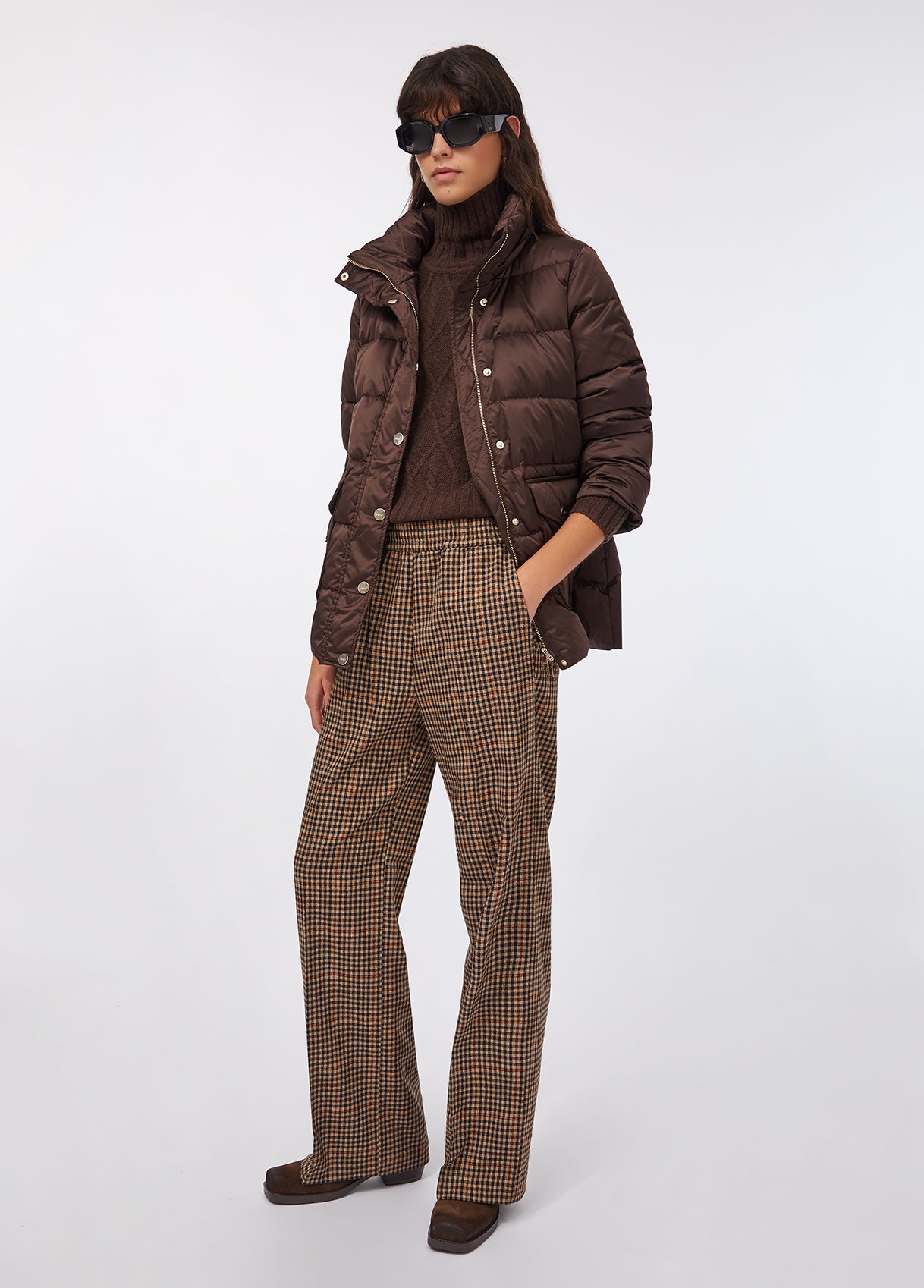 Scurtă matlasată dama cu glugă și centură Liu Jo