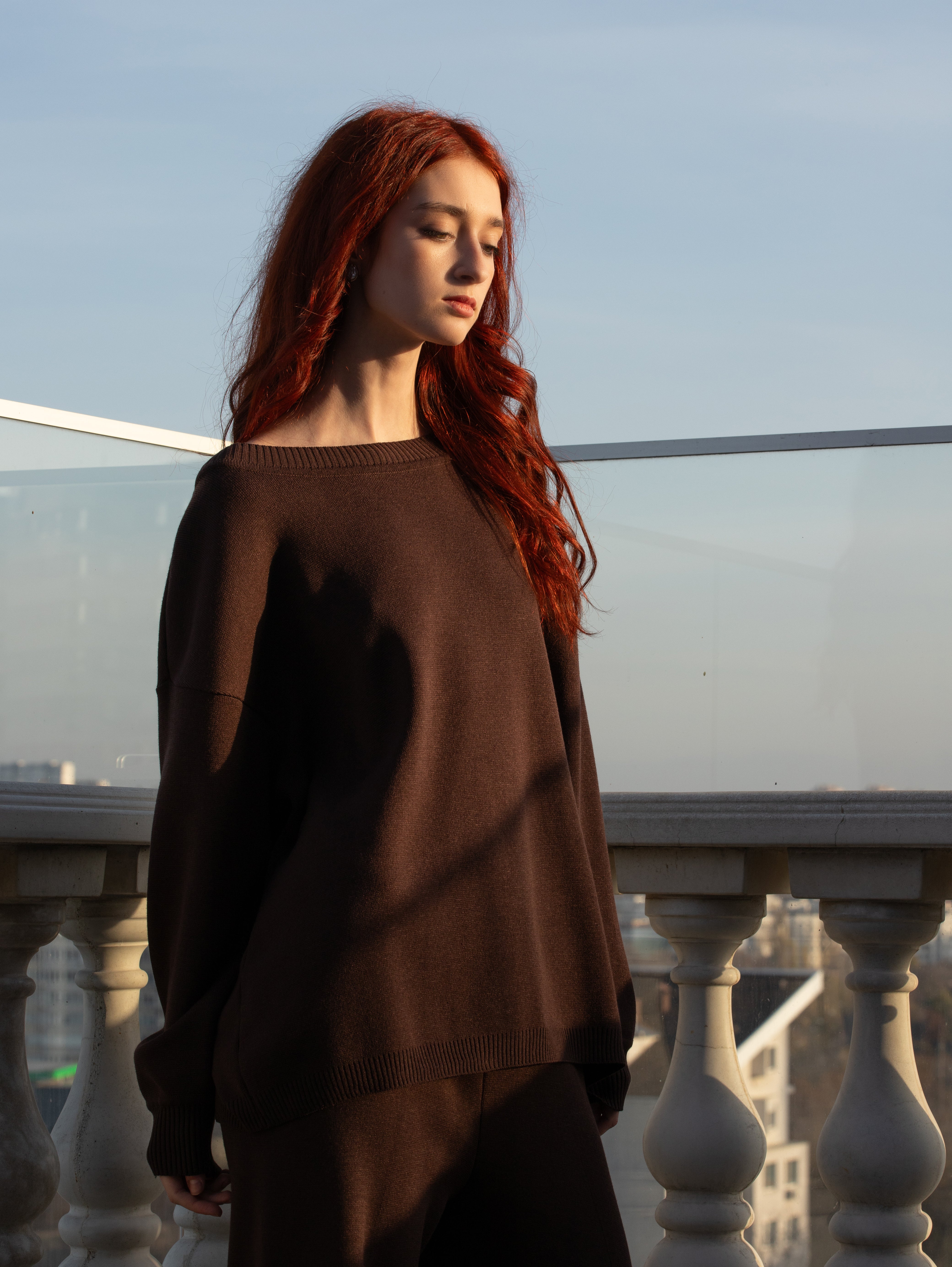 Set tricot damă maro din lână merinos – pulover oversize + pantaloni largi MARRONE