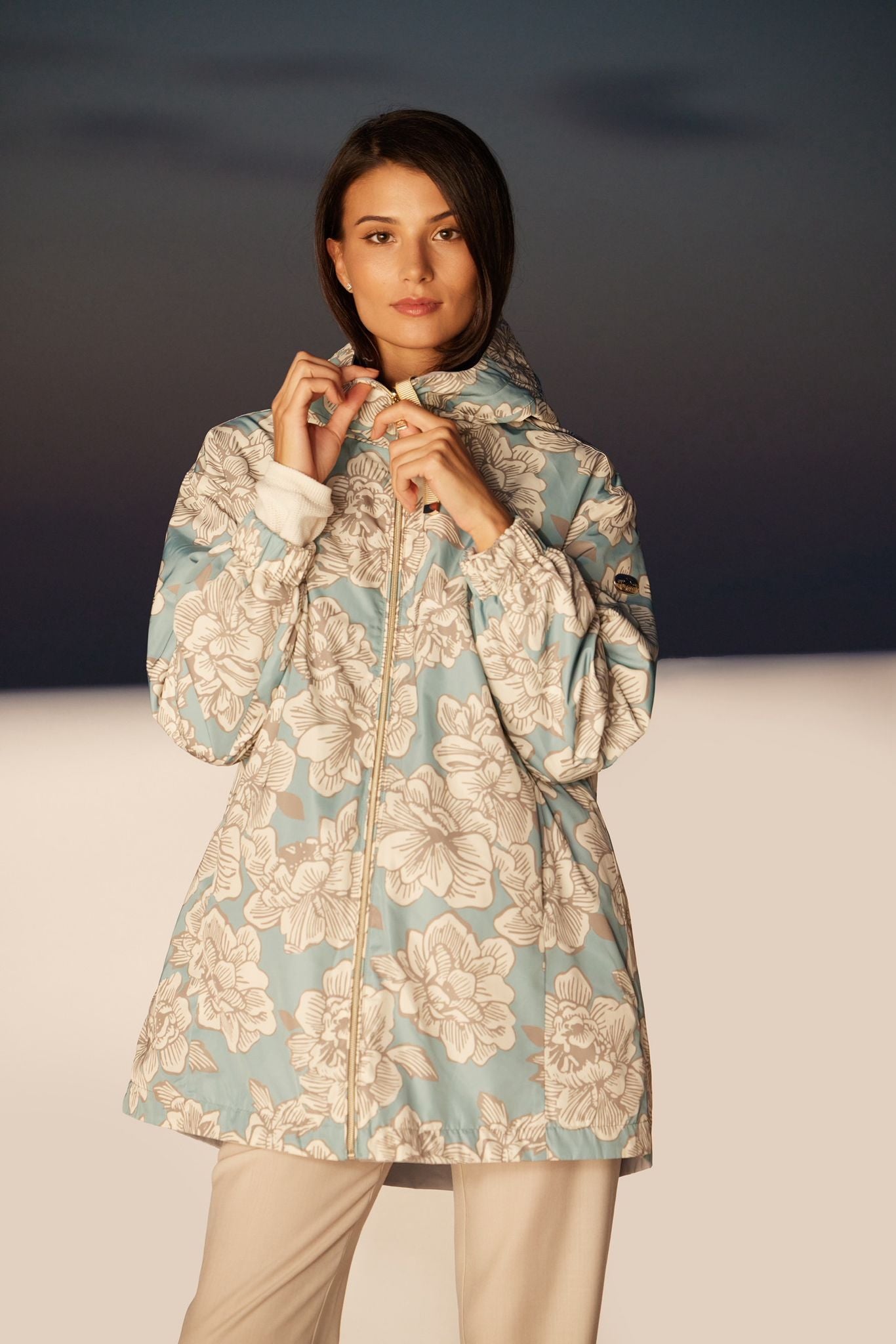 Trenci reversibil damă LOLA, stucco /reverse floral